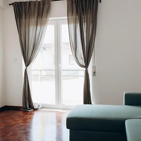 Um Pe Na Appartement *