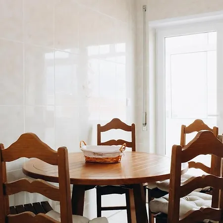 Um Pe Na Appartement *