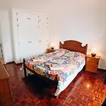 Um Pe Na Appartement *