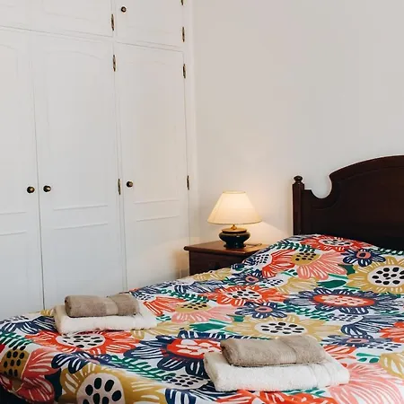 Apartamento Um Pe Na *