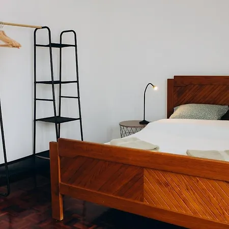 Um Pe Na * Figueira da Foz